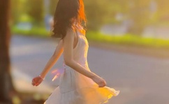 被男朋友抱起来撞到哭是什么体验